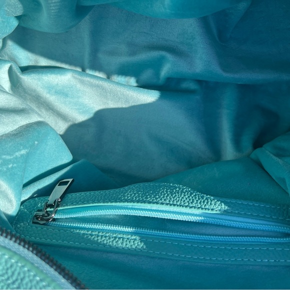 BECK Bags - HAYES in AUDREY Tiffany Blue - GENIUNE LEATHER - RETIRED color! - Picture 8 of 12